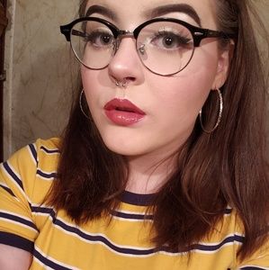 Meet your Posher, Morgan